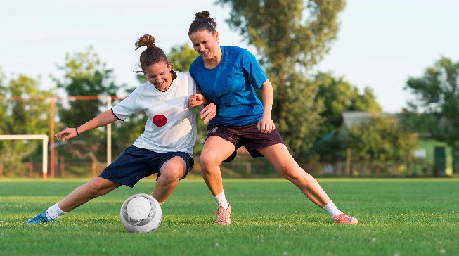 而詹姆斯的 而詹姆斯的